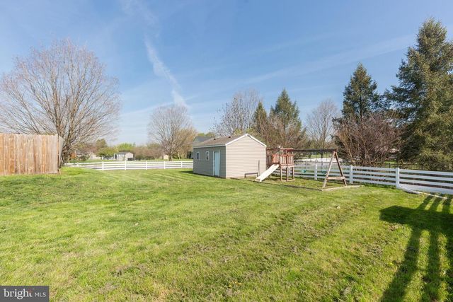 41 WHEATON DR, Littlestown, PA 17340