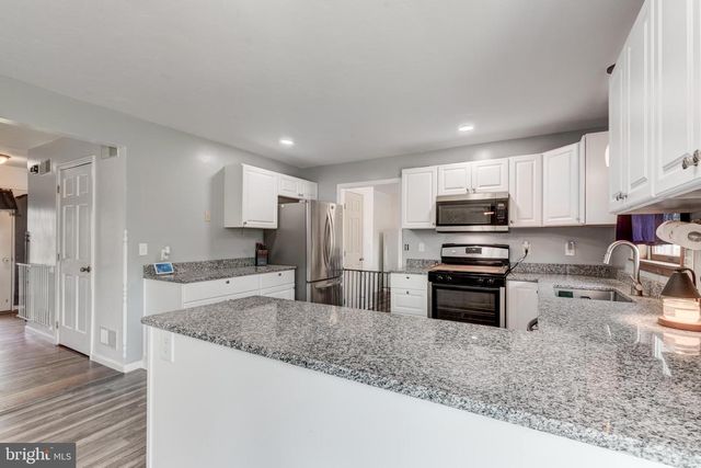 41 WHEATON DR, Littlestown, PA 17340