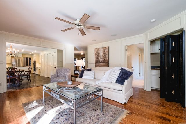 2 Longlea Drive, Little Rock, AR 72212