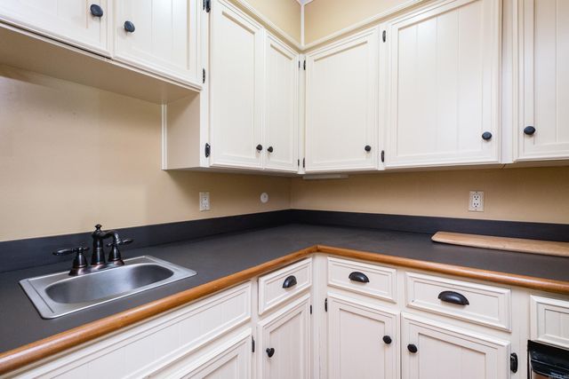 2 Longlea Drive, Little Rock, AR 72212