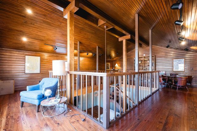 2 Longlea Drive, Little Rock, AR 72212