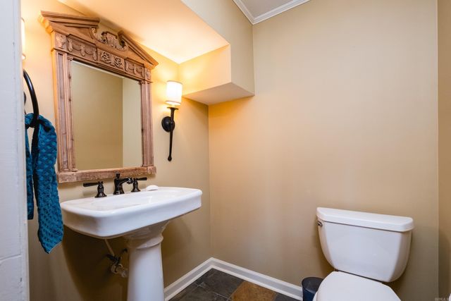 2 Longlea Drive, Little Rock, AR 72212