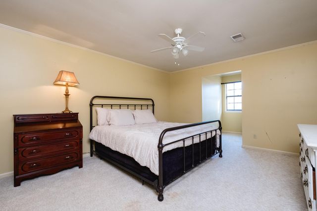 2 Longlea Drive, Little Rock, AR 72212