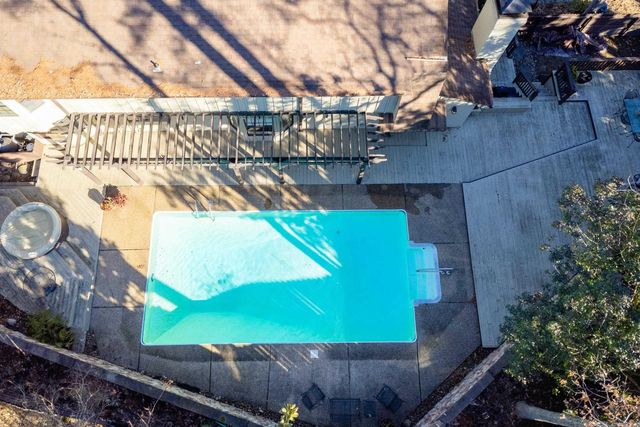 2 Longlea Drive, Little Rock, AR 72212