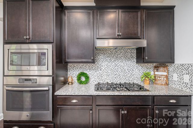 227 Bay Shore Drive, Belmont, NC 28012