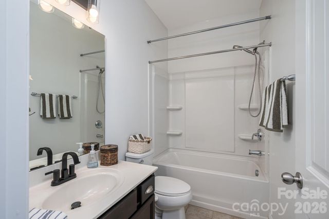 227 Bay Shore Drive, Belmont, NC 28012