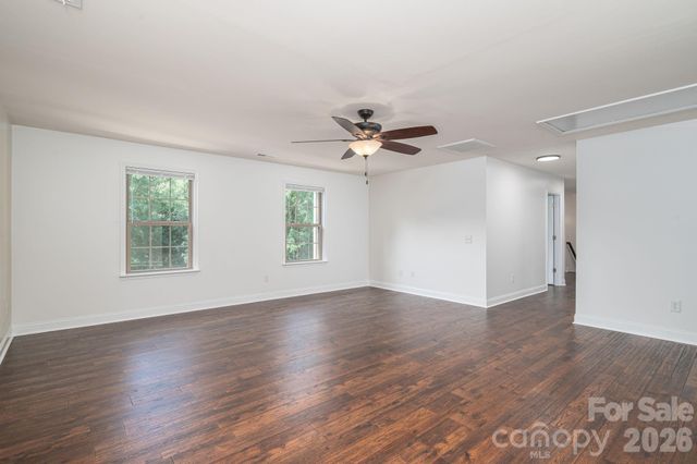 227 Bay Shore Drive, Belmont, NC 28012