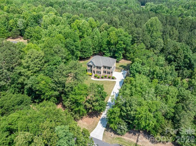 227 Bay Shore Drive, Belmont, NC 28012