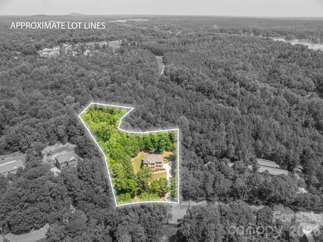 227 Bay Shore Drive, Belmont, NC 28012