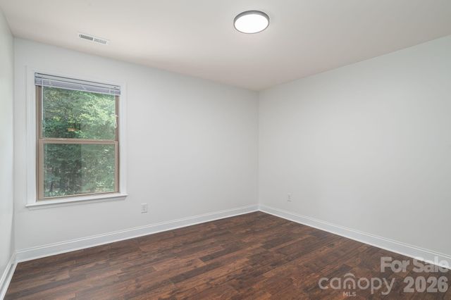 227 Bay Shore Drive, Belmont, NC 28012