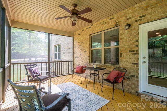 227 Bay Shore Drive, Belmont, NC 28012