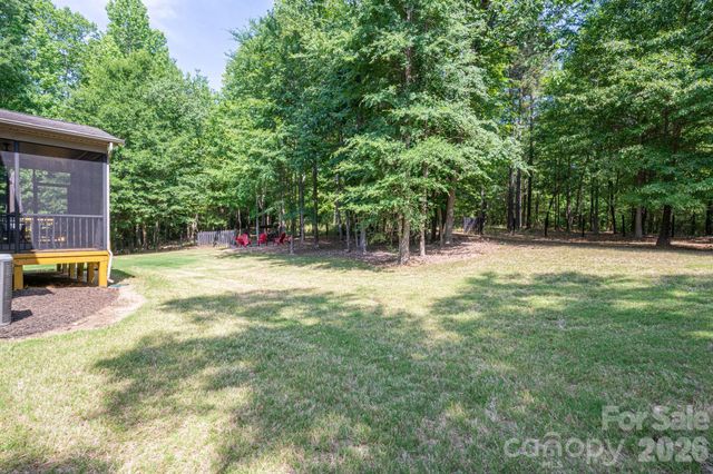 227 Bay Shore Drive, Belmont, NC 28012