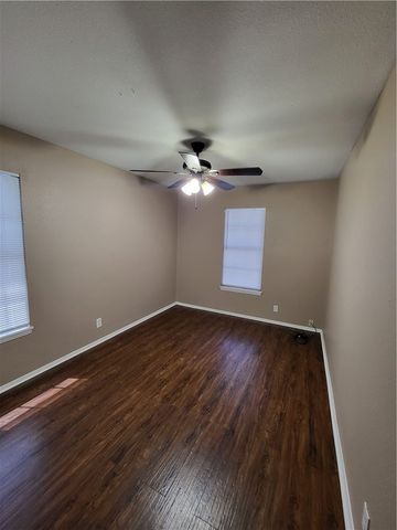 815 Ohio Ave 3, Corpus Christi, TX 78404