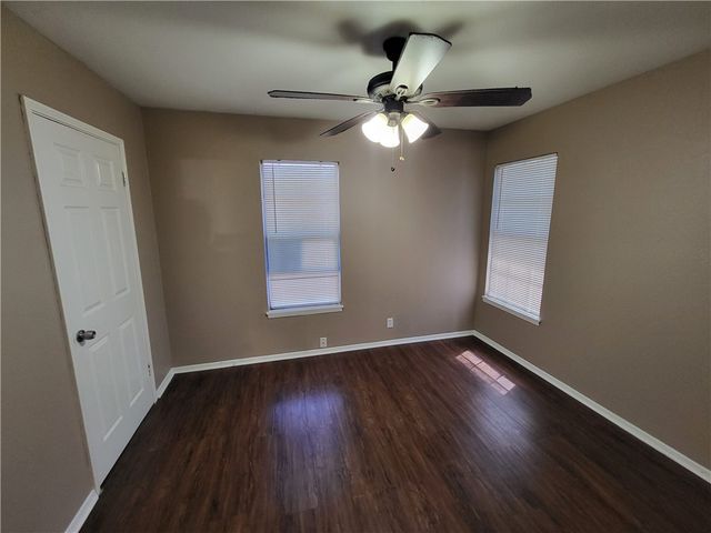 815 Ohio Ave 3, Corpus Christi, TX 78404