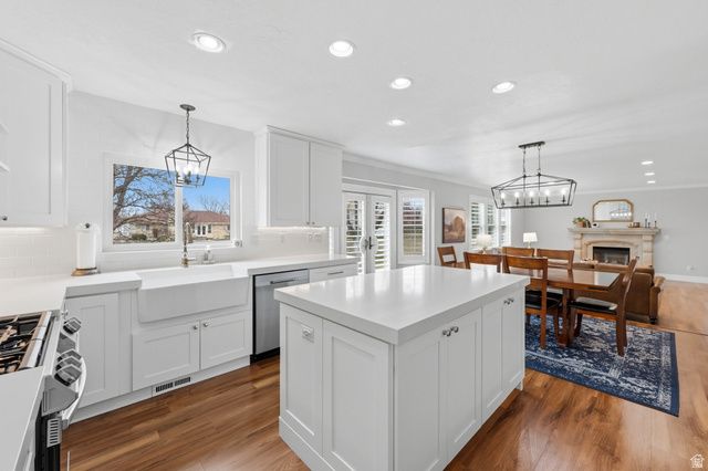 9483 S OVERLEIGH CT, South Jordan, UT 84095