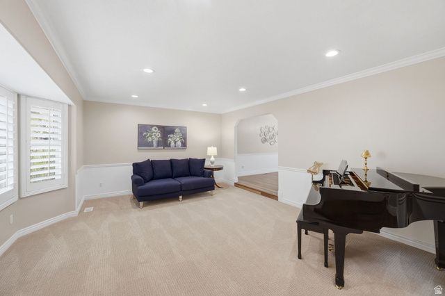 9483 S OVERLEIGH CT, South Jordan, UT 84095