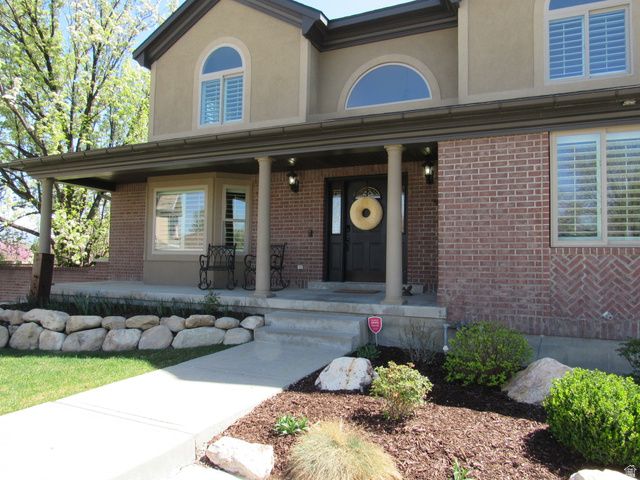 9483 S OVERLEIGH CT, South Jordan, UT 84095