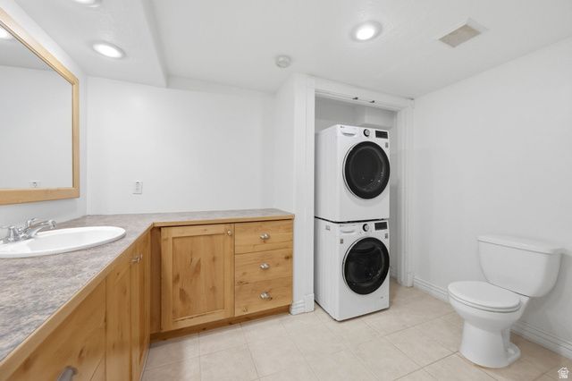 9483 S OVERLEIGH CT, South Jordan, UT 84095