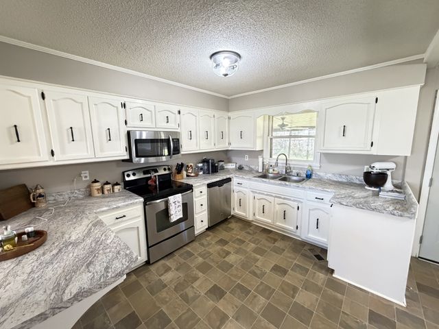 101 Royal Oak Dr, Winchester, TN 37398