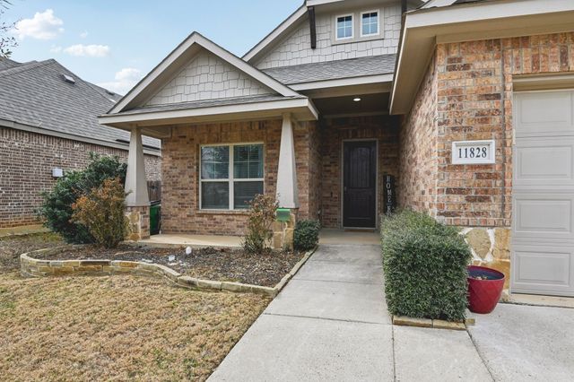 11828 Bexley Drive, Burleson, TX 76028
