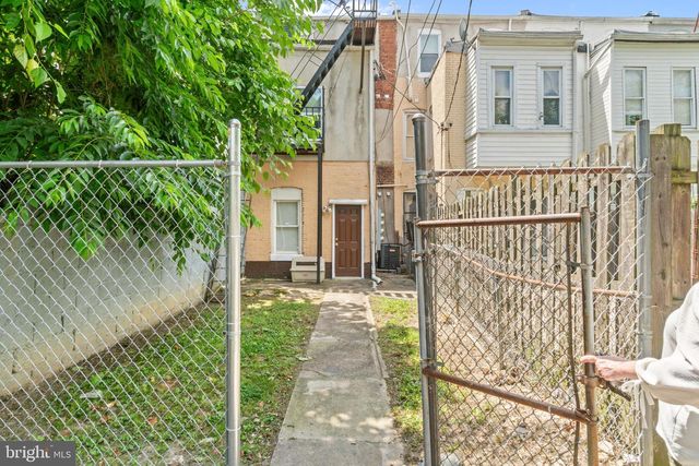 2405 BARCLAY ST, Baltimore, MD 21218