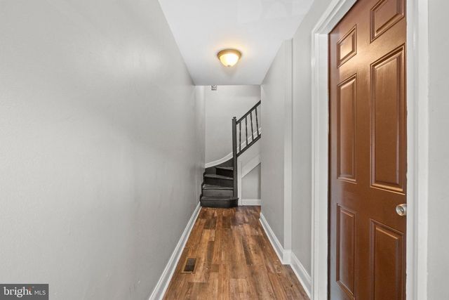 2405 BARCLAY ST, Baltimore, MD 21218
