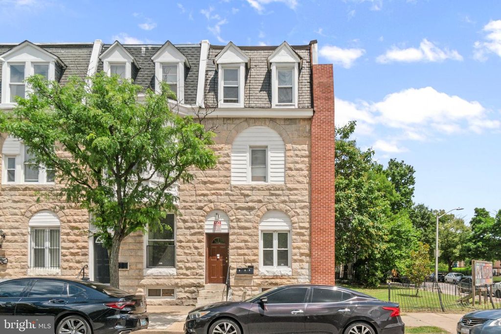 2405 BARCLAY ST, Baltimore, MD 21218