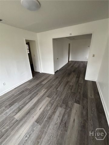 30 Pine Valley Road, Savannah, GA 31404