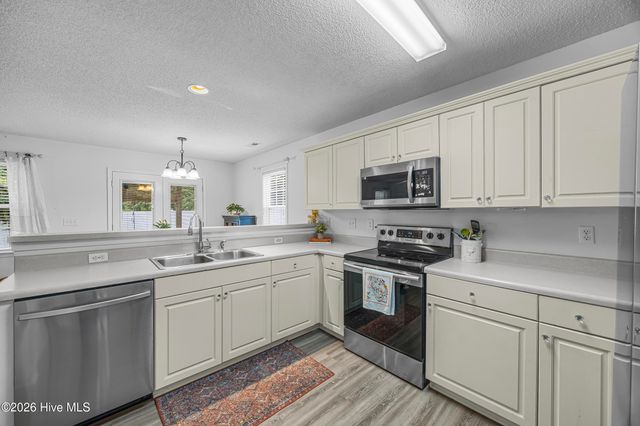 1112 Sunburst Way, Leland, NC 28451
