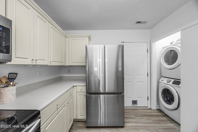 1112 Sunburst Way, Leland, NC 28451