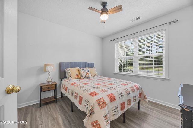 1112 Sunburst Way, Leland, NC 28451