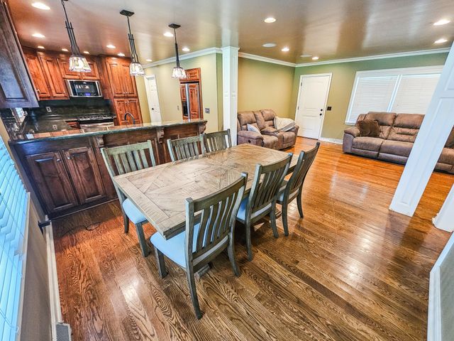 107 Ledgeview Dr, Shelbyville, TN 37160