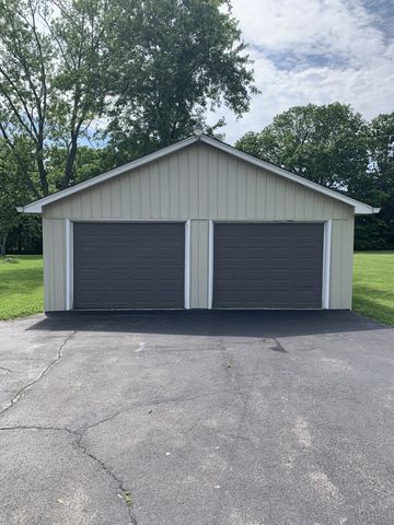 107 Ledgeview Dr, Shelbyville, TN 37160