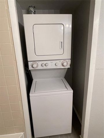 5295 IMAGES CIRCLE 201, Kissimmee, FL 34746