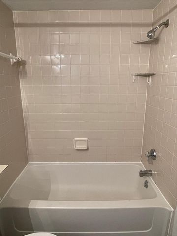 5295 IMAGES CIRCLE 201, Kissimmee, FL 34746