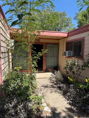 7006 Clear Valley Drive, San Antonio, TX 78242