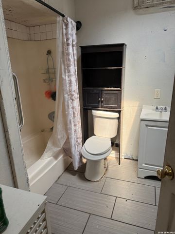 7006 Clear Valley Drive, San Antonio, TX 78242