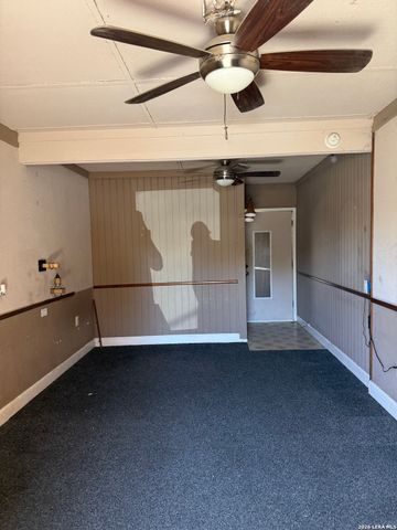 7006 Clear Valley Drive, San Antonio, TX 78242