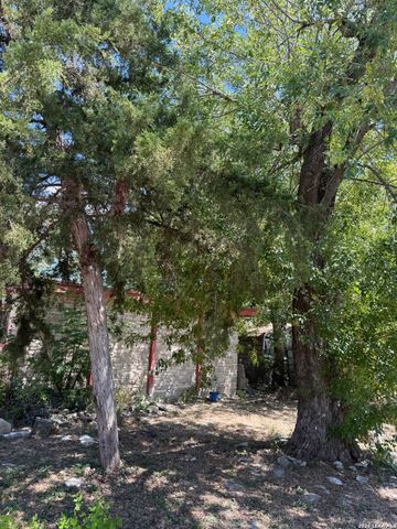 7006 Clear Valley Drive, San Antonio, TX 78242