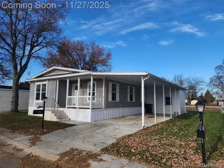 650 W Adrian Street, Blissfield Village, MI 49228