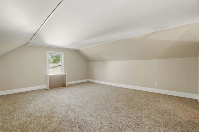 6 Guillotte Street, Acushnet, MA 02743