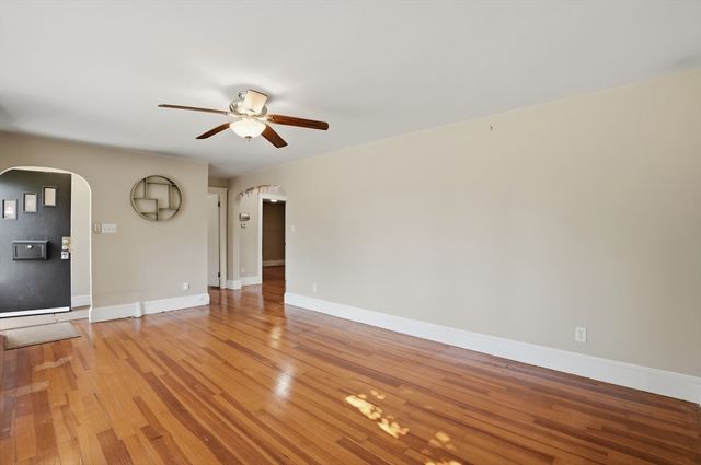 6 Guillotte Street, Acushnet, MA 02743