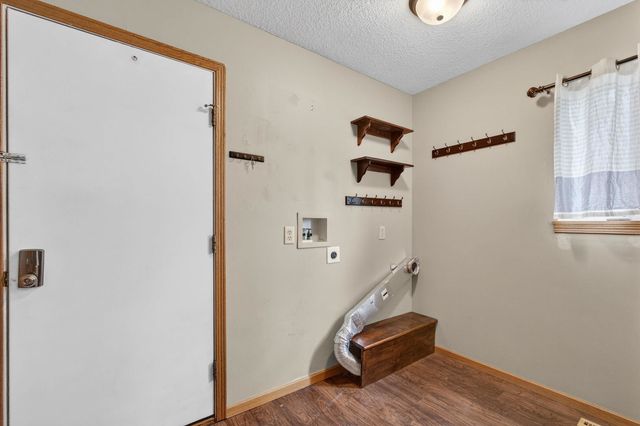 313 Sullivan Drive, Colona, IL 61241