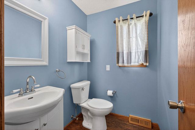 313 Sullivan Drive, Colona, IL 61241