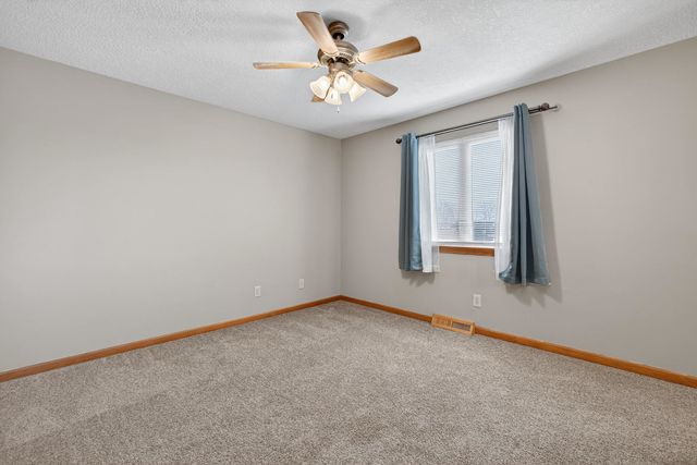 313 Sullivan Drive, Colona, IL 61241