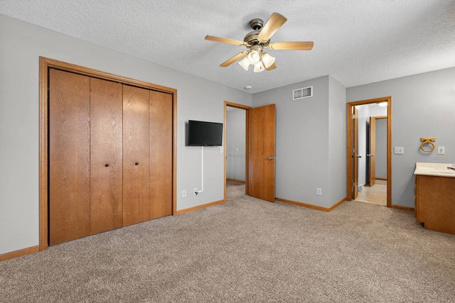 313 Sullivan Drive, Colona, IL 61241