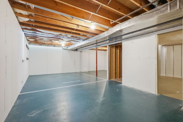 313 Sullivan Drive, Colona, IL 61241