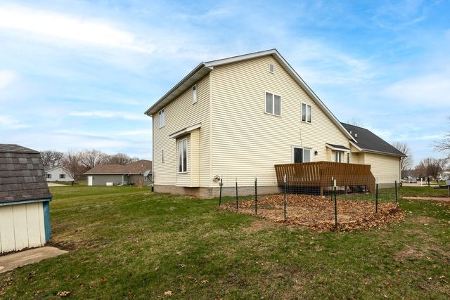 313 Sullivan Drive, Colona, IL 61241