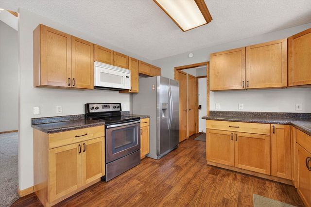 313 Sullivan Drive, Colona, IL 61241