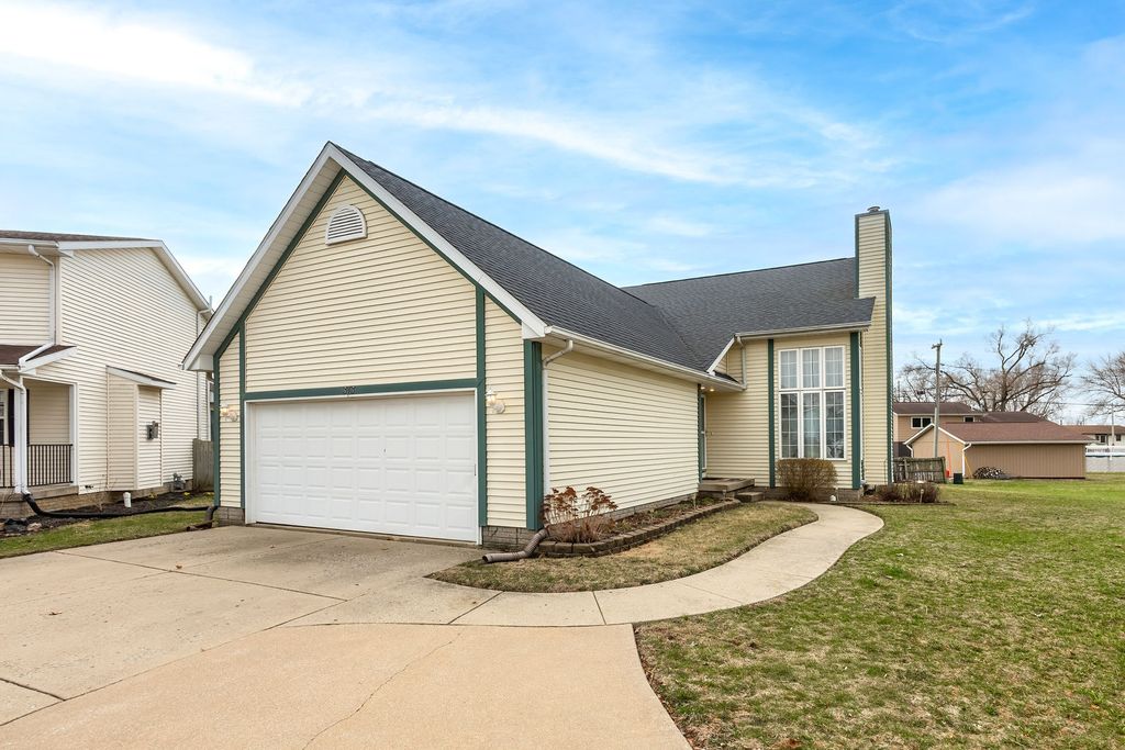 313 Sullivan Drive, Colona, IL 61241
